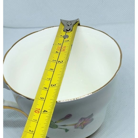 Regency Genuine Bone China Gold Trim Teacup: Rare Collectible Floral Design - Picture 6 of 14